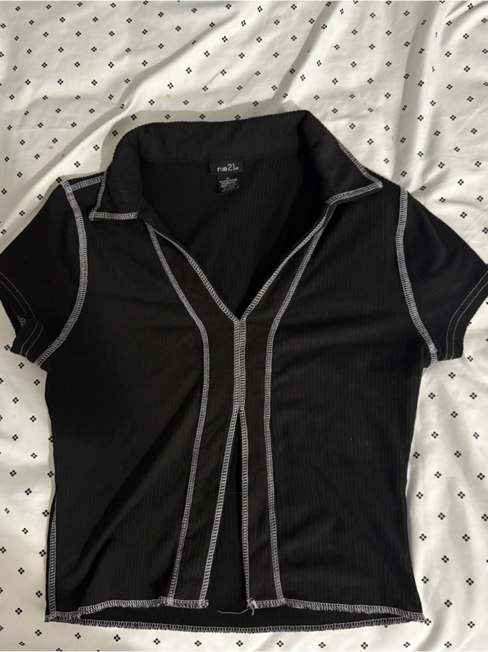 Rue21 Black Ribbed Button-Down Top with Contrast Stitching